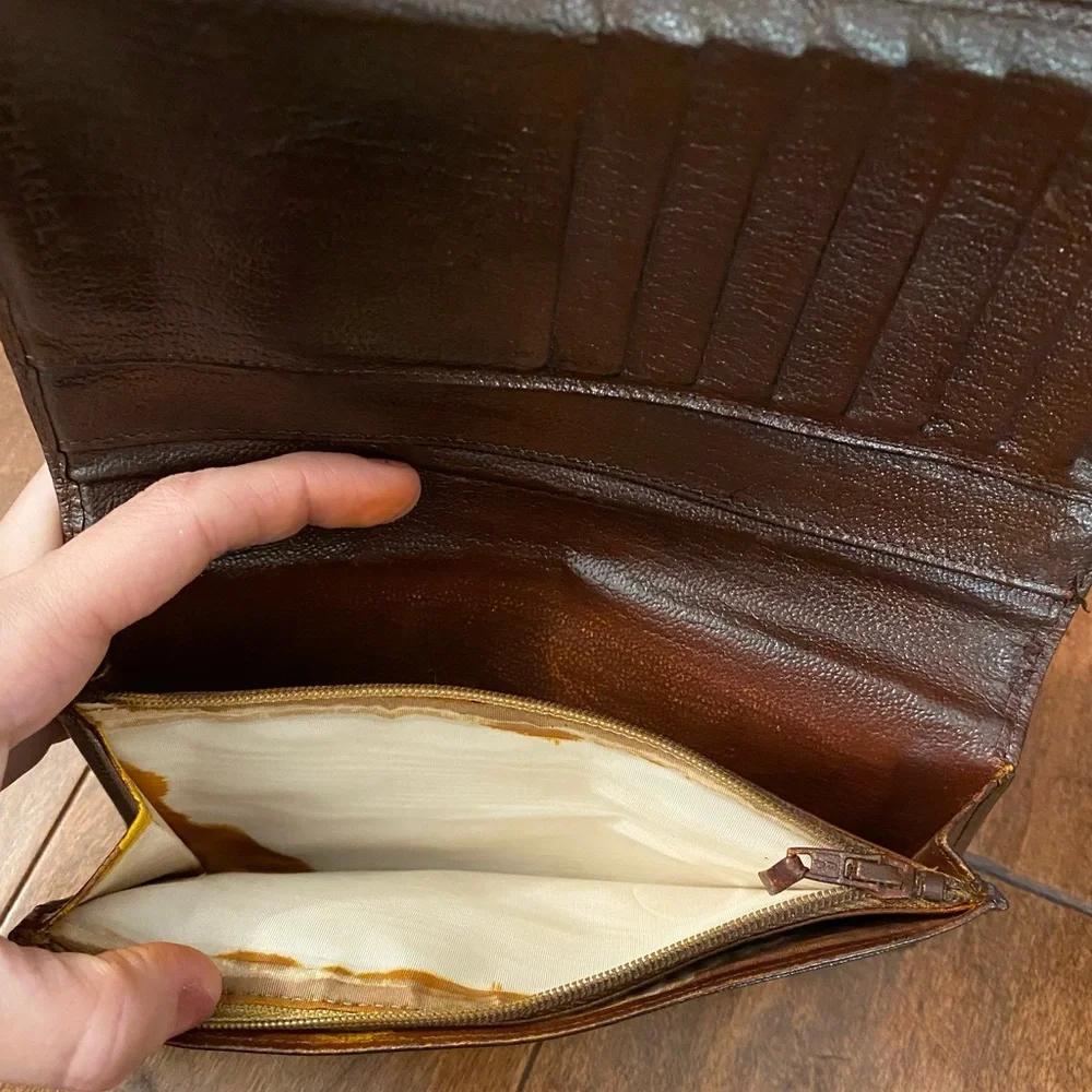 Chanel Brown Long Bifold Wallet - Picture 13 of 14